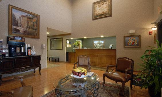 Baymont By Wyndham Hotel Gurnee